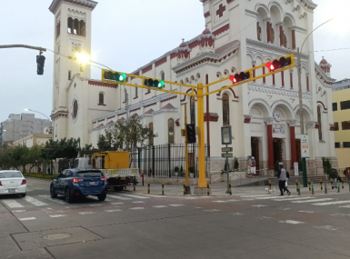 秘鲁智能交通信号灯系统项目